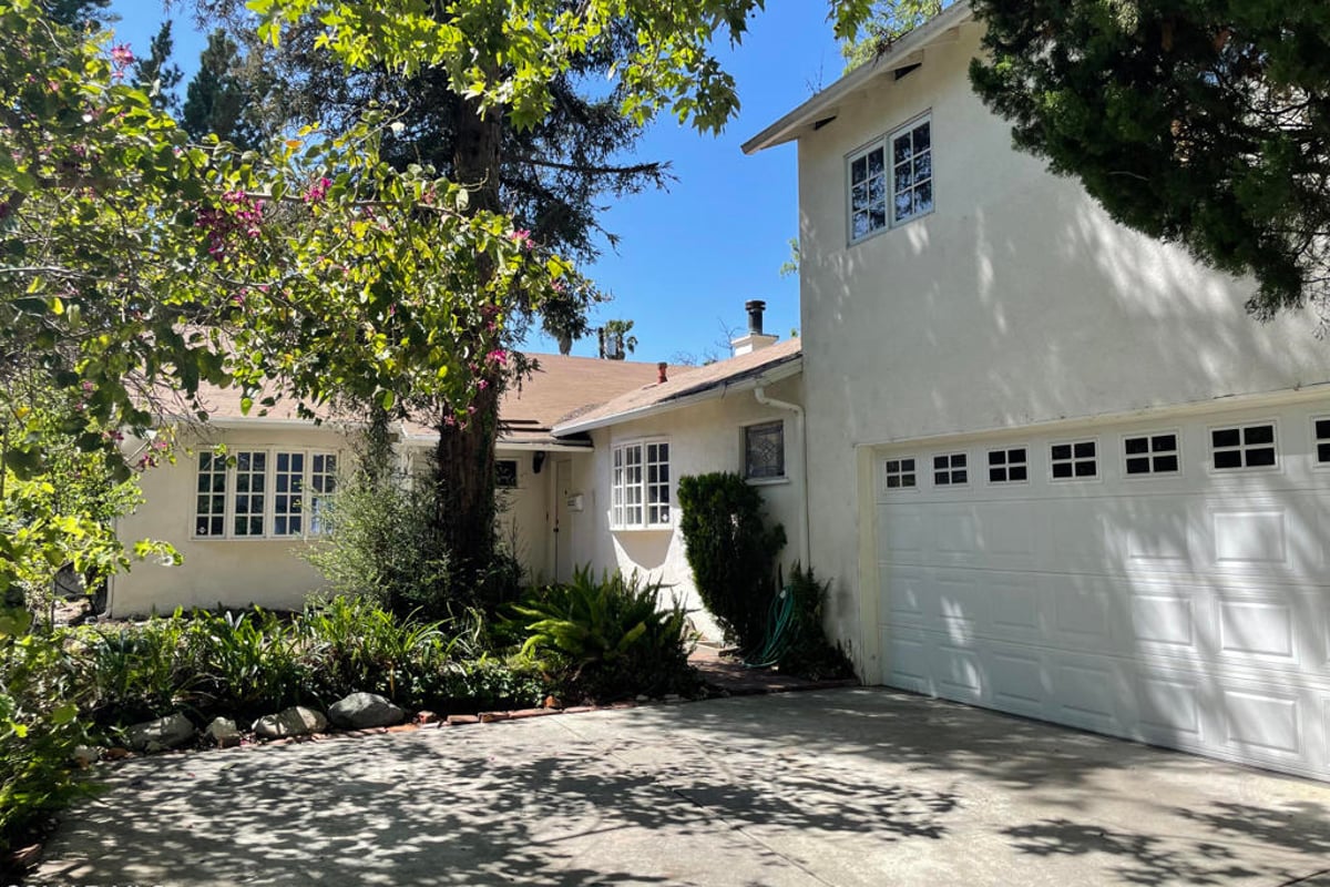 6233 Enfield Avenue, Encino, CA 91316 — photo 1 of 1