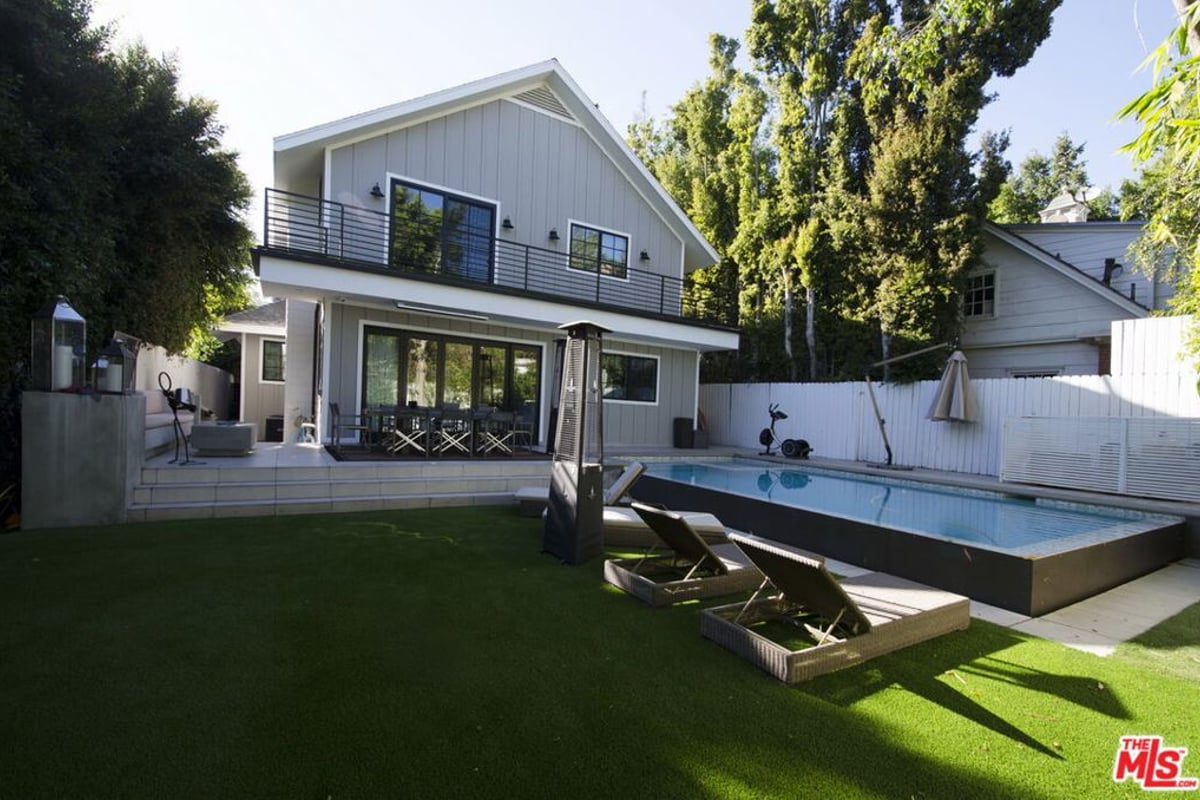1738 NICHOLS CANYON Road, Los Angeles, CA 90046 — photo 1 of 31