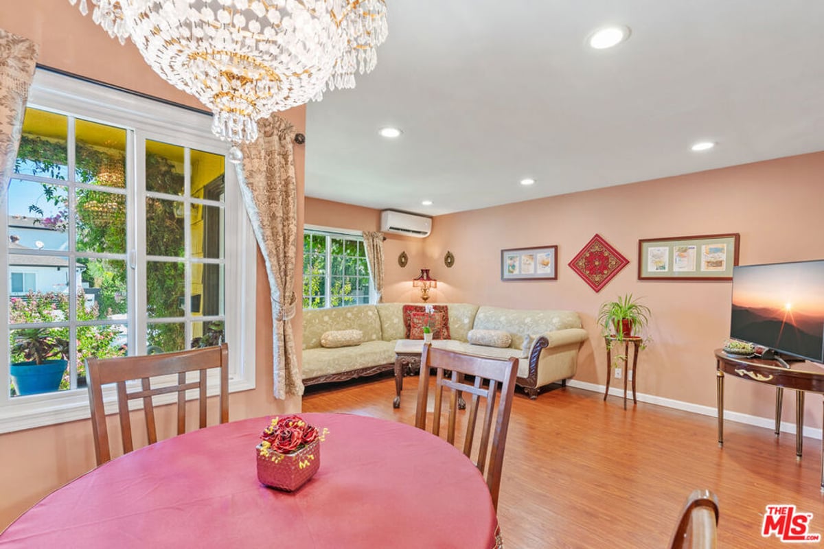 17804 Collins Street, Encino, CA 91316 — photo 1 of 1