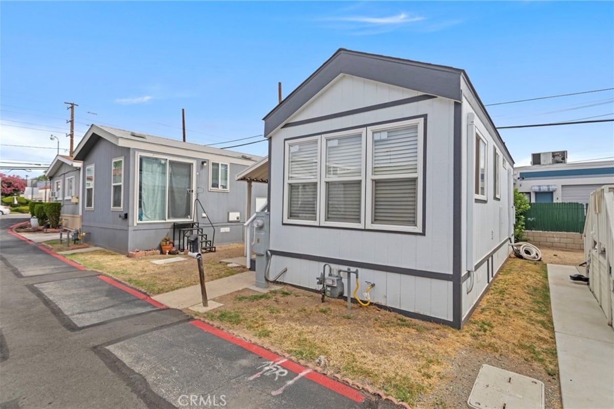 19548 E Cypress Street 03, Covina, CA 91724 — photo 1 of 36