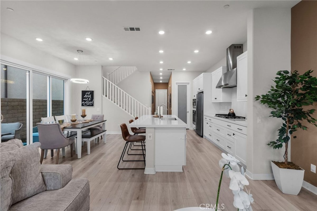 27258 Narrowleaf Willow Lane, Valencia, CA 91381 — photo 1 of 22