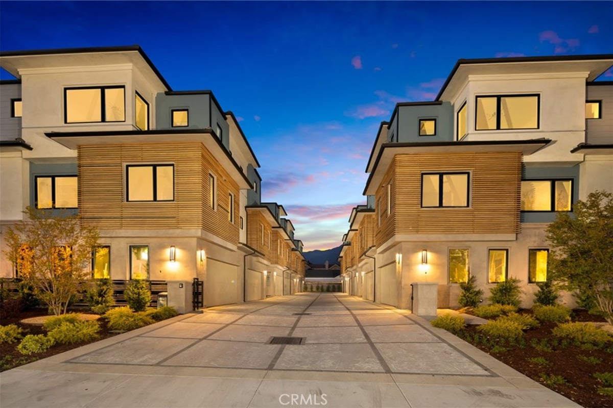905 W Duarte Road A, Arcadia, CA 91007 — photo 1 of 15
