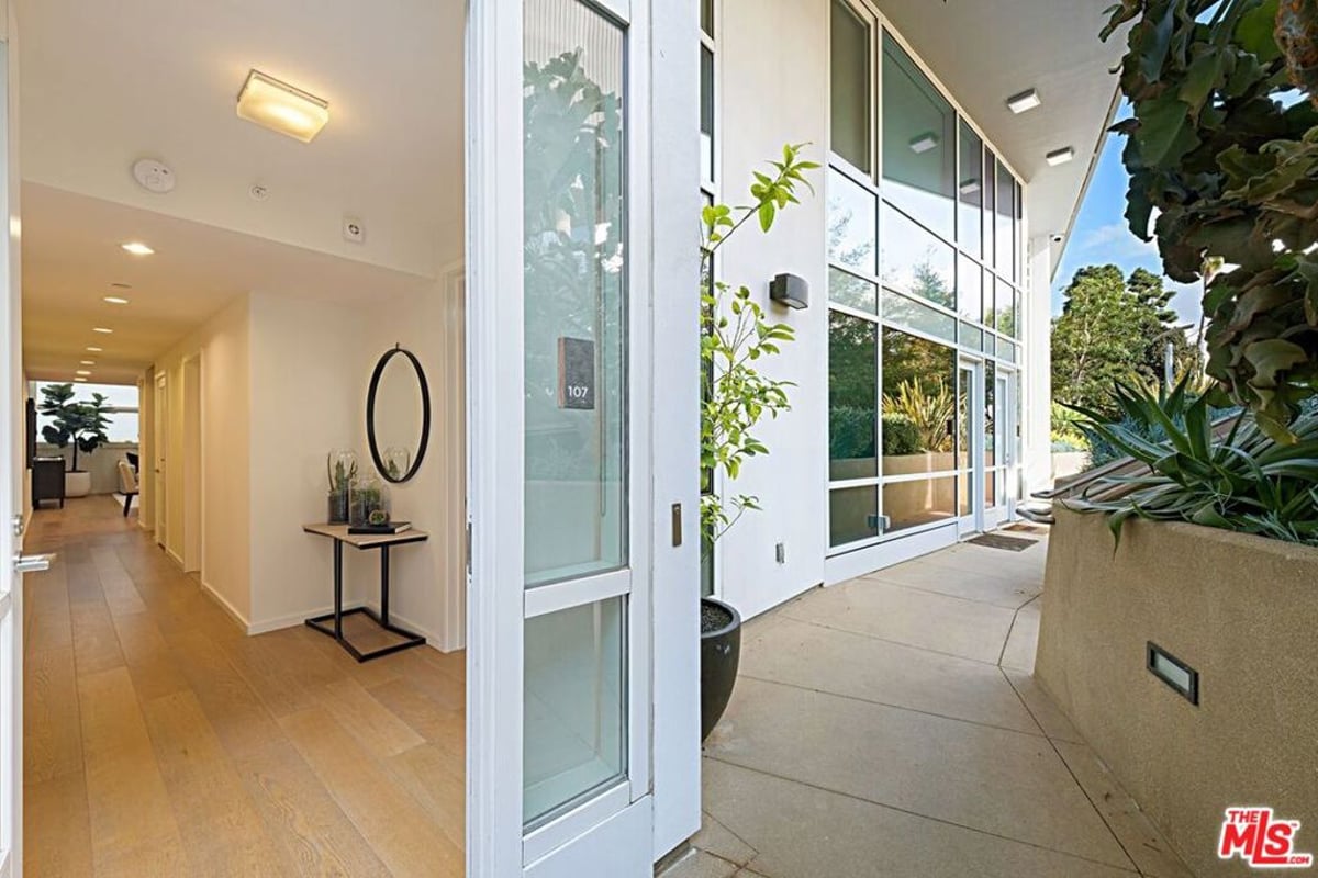 1705 Ocean Ave #107, Santa Monica, CA 90401 — photo 1 of 66