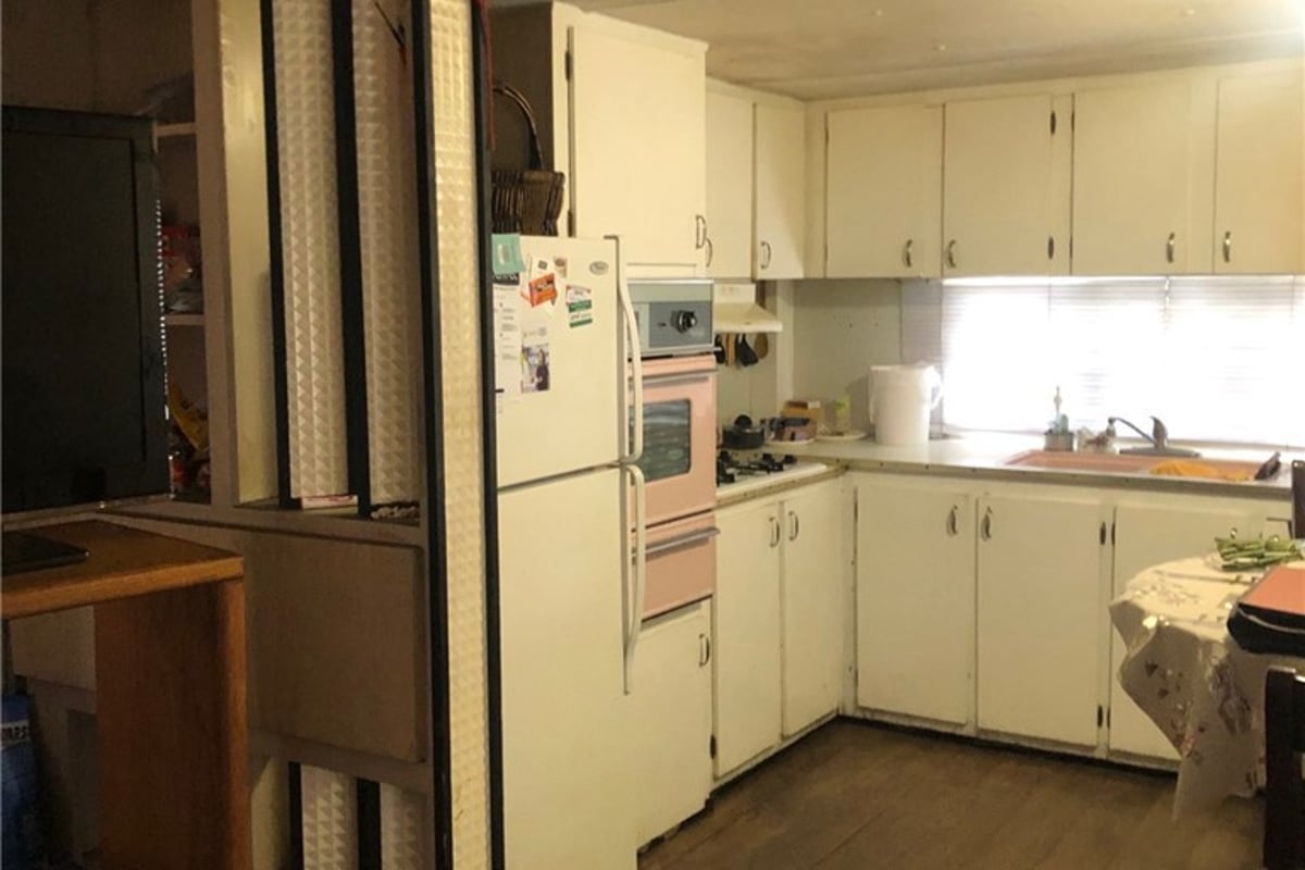 723 W Avenue I #C31, Lancaster, CA 93534 — photo 1 of 15