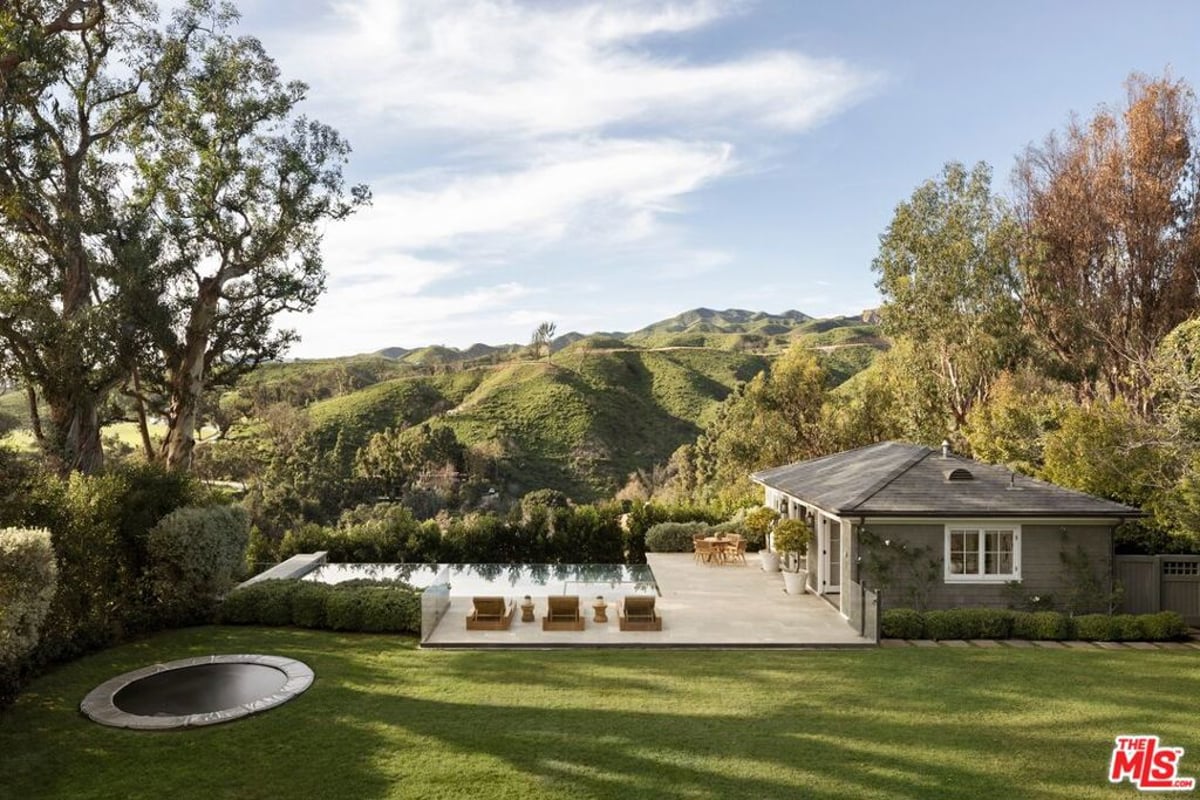 1319 Amalfi Drive, Pacific Palisades, CA 90272 — photo 1 of 28
