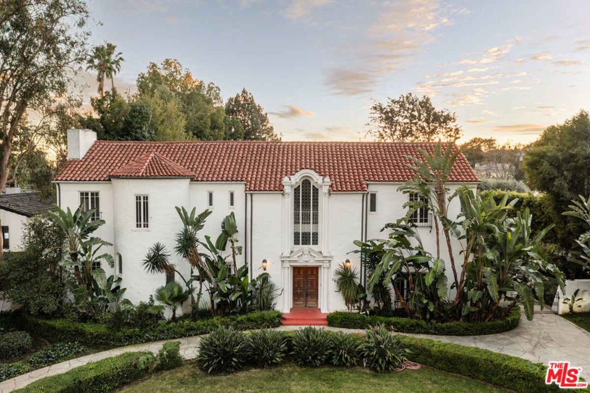 1003 Benedict Canyon Drive, Beverly Hills, CA 90210 — photo 1 of 10