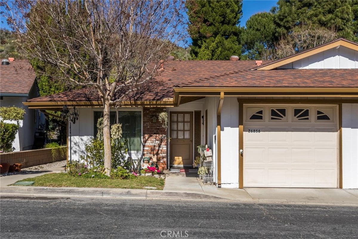 26856 Oak Branch Circle, Newhall, CA 91321 — photo 1 of 37