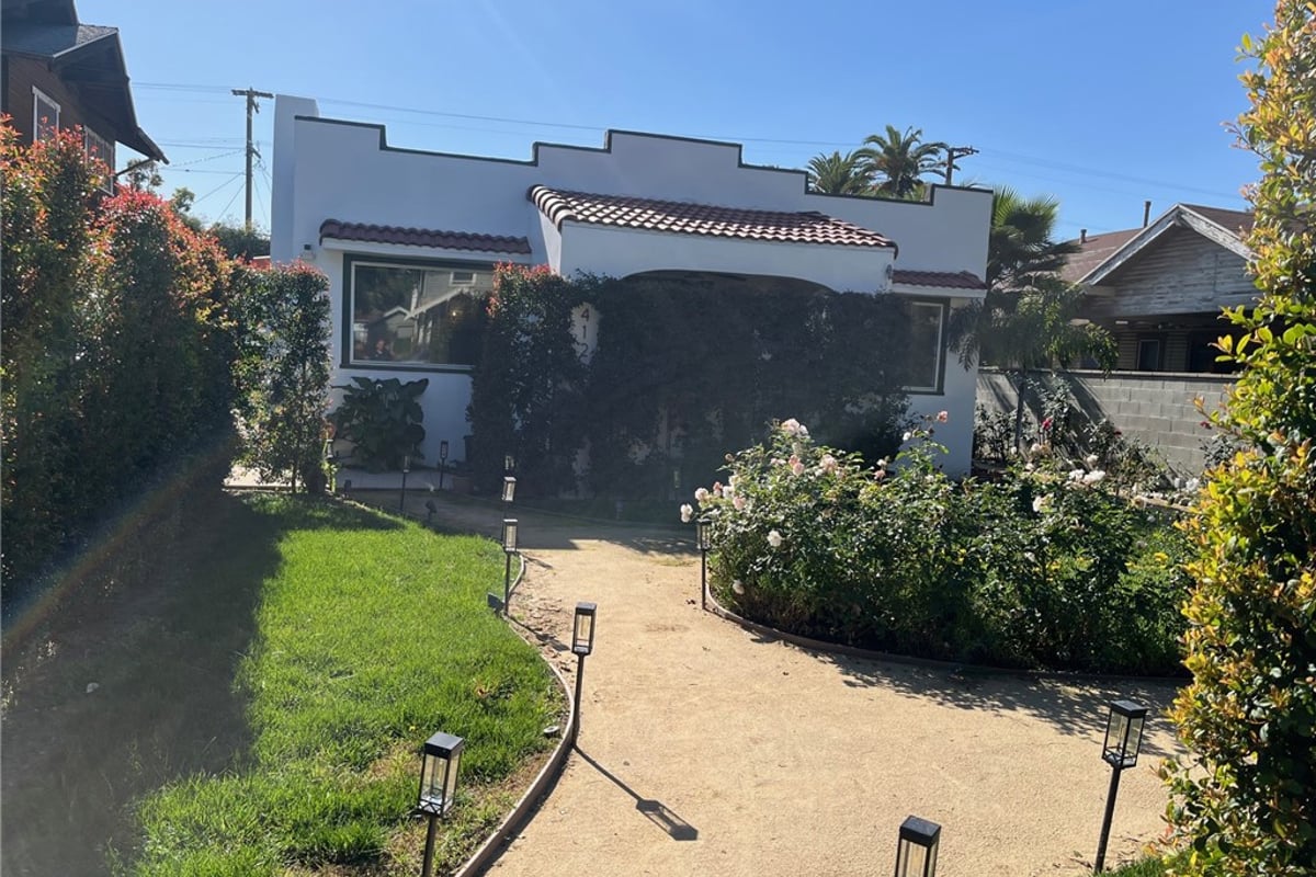412 E Columbia, Pomona, CA 91767 — photo 1 of 9
