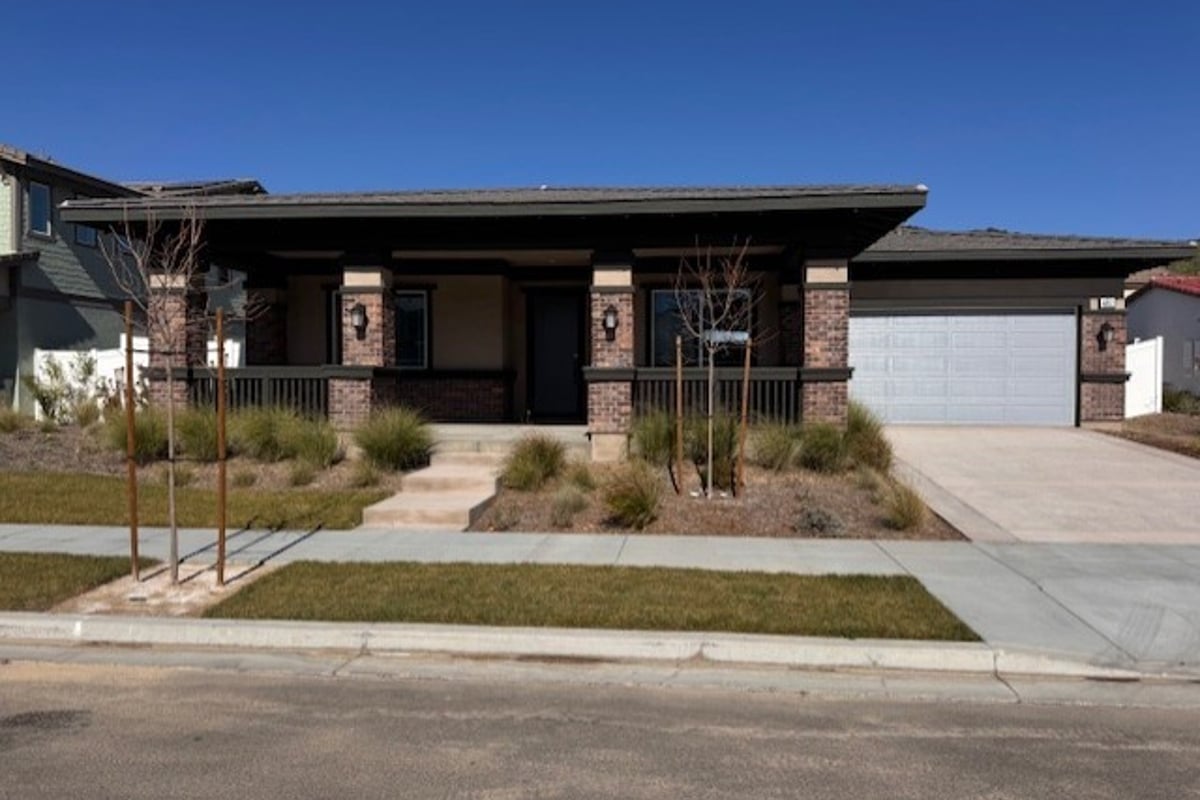 481 Rose Street, Fillmore, CA 93015 — photo 1 of 1
