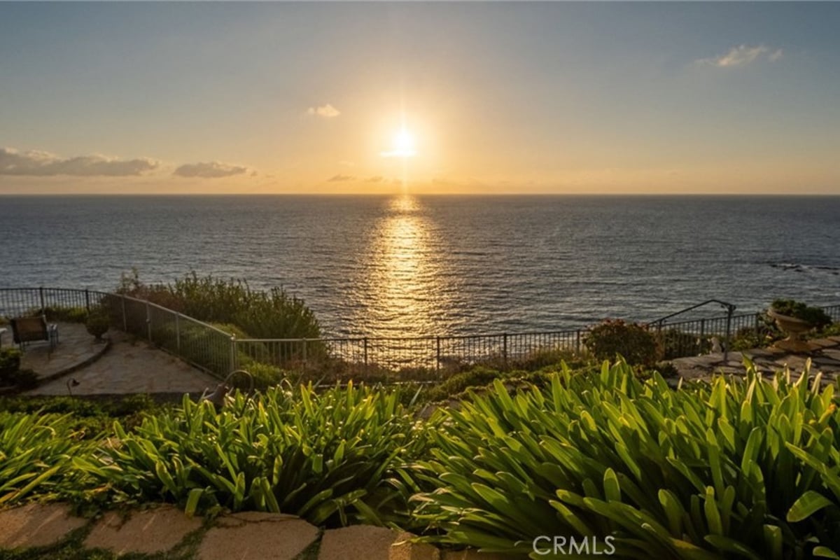71 Marguerite, Rancho Palos Verdes, CA 90275 — photo 1 of 50
