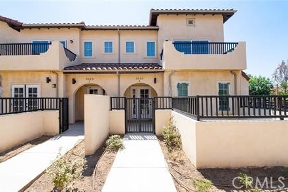 5510 E Los Angeles Avenue 3, Simi Valley, CA 93063 — photo 1 of 48