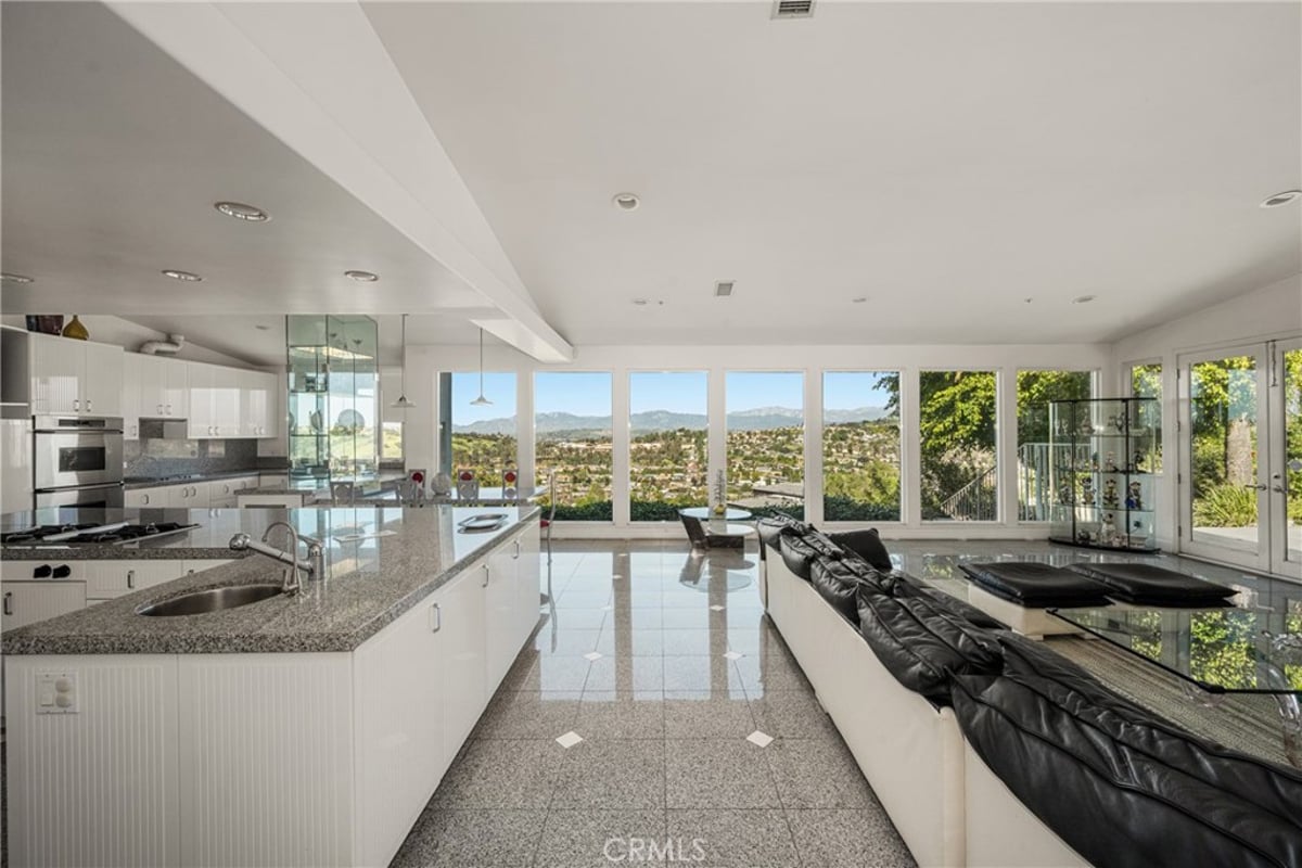 2820 Shadow Canyon Drive, Diamond Bar, CA 91765 — photo 1 of 72