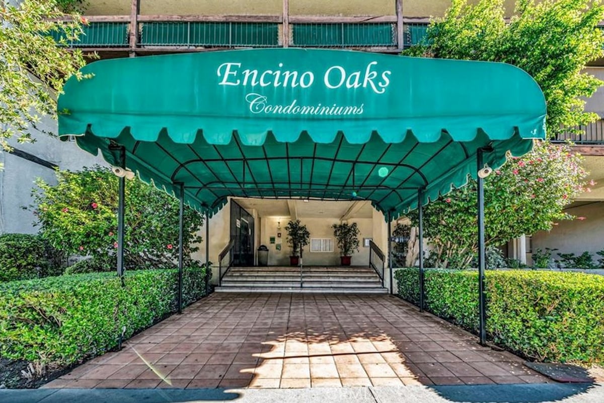 5460 White Oak G101, Encino, CA 91316 — photo 1 of 6