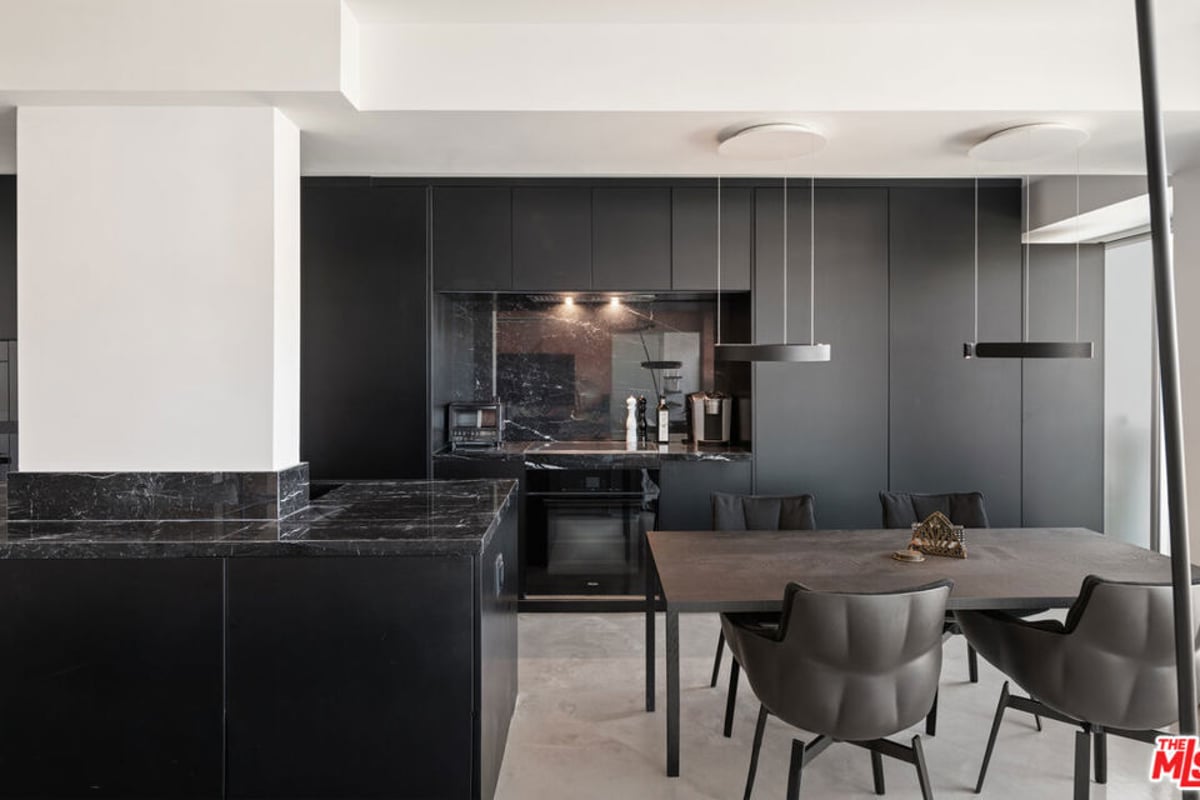 838 N Doheny Drive 1205, West Hollywood, CA 90069 — photo 1 of 19