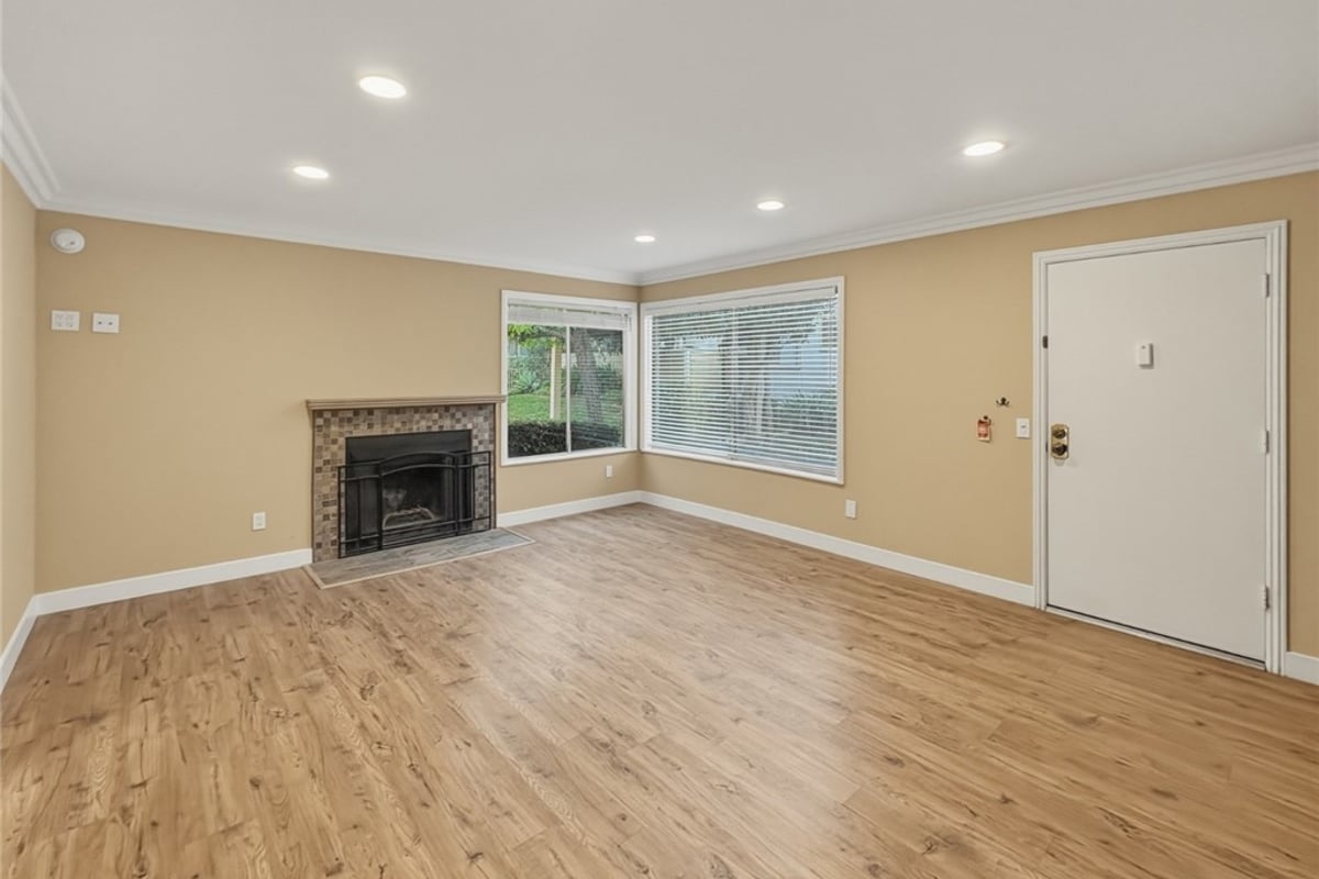 18408 Hatteras 19, Tarzana, CA 91356 — photo 1 of 21