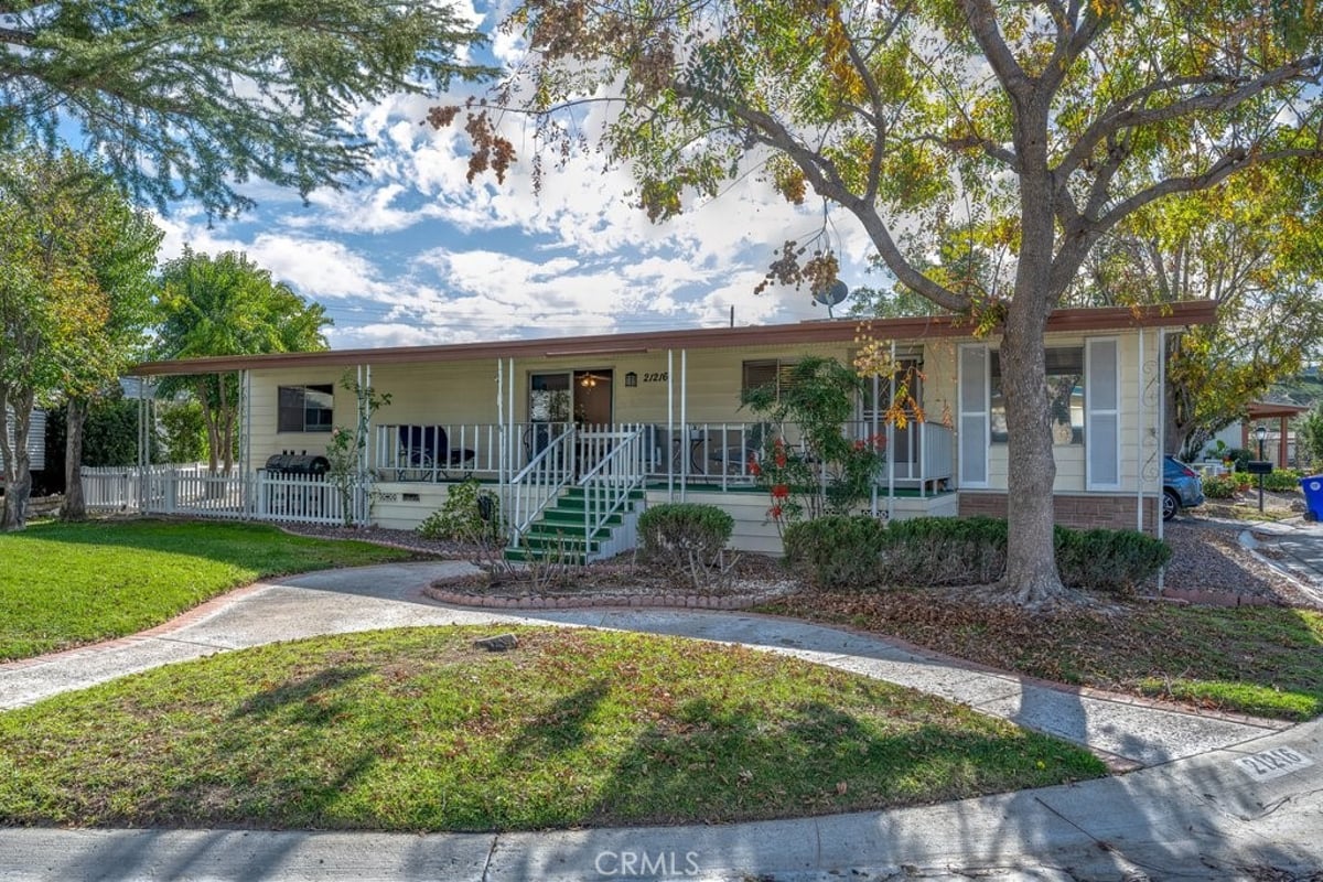 21216 BLUE CURL WAY #212, Canyon Country, CA 91351 — photo 1 of 29