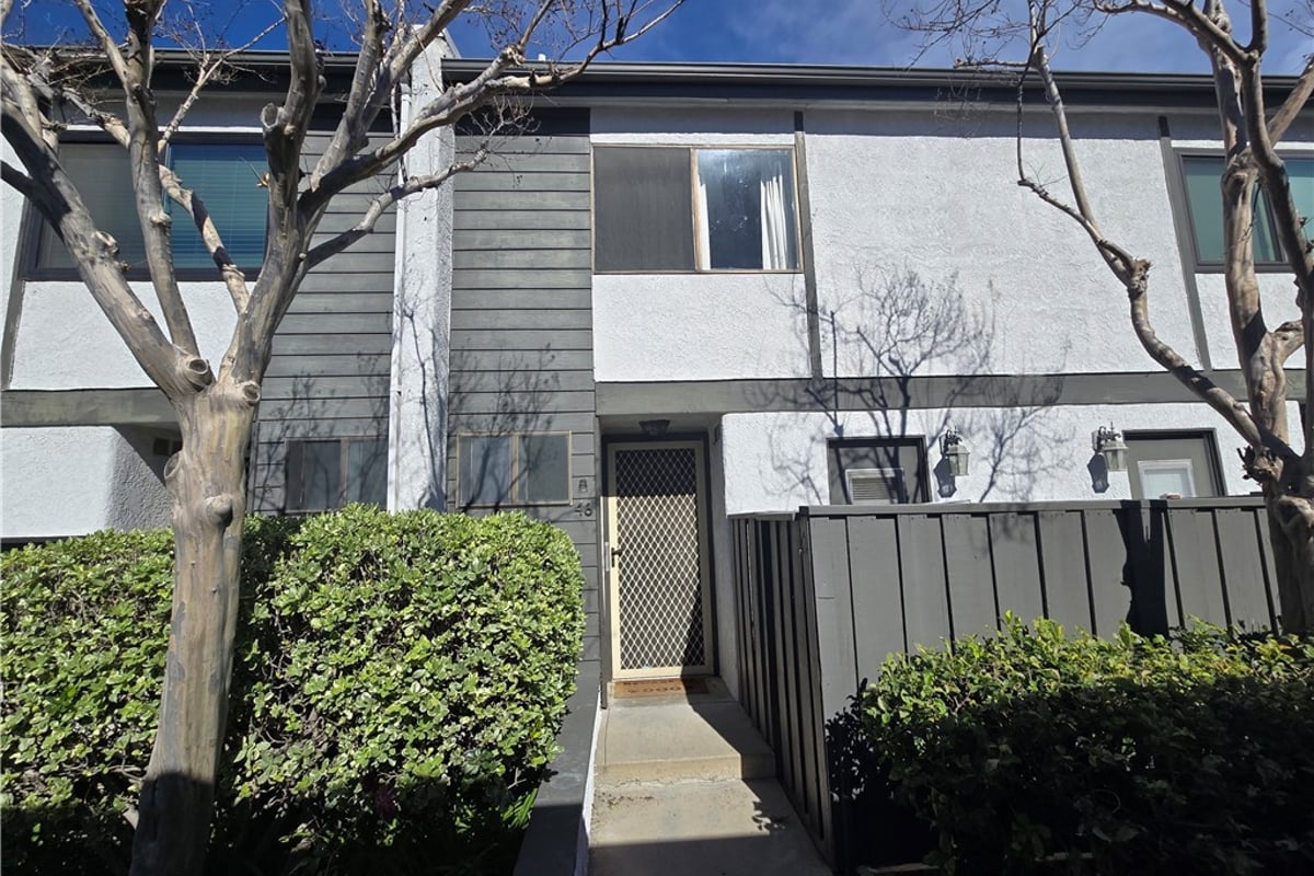 11311 Tampa Avenue 46, Porter Ranch, CA 91326 — photo 1 of 35