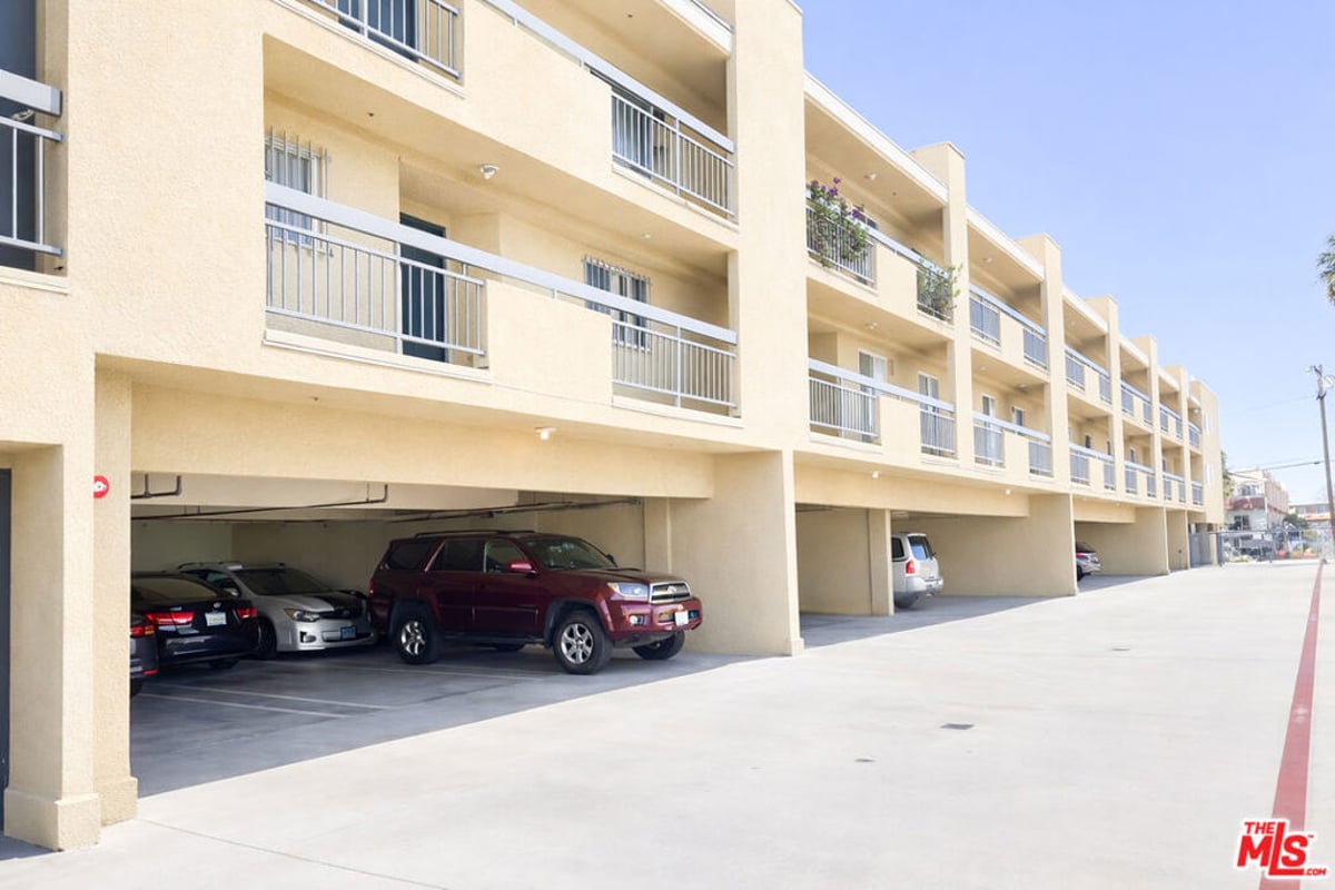 9014 Burnet Avenue 208, North Hills, CA 91343 — photo 1 of 17