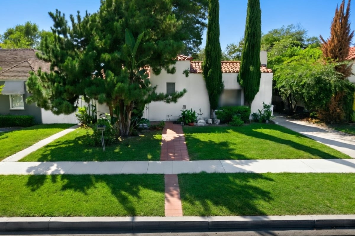 5851 Troost, North Hollywood, CA 91601 — photo 1 of 1