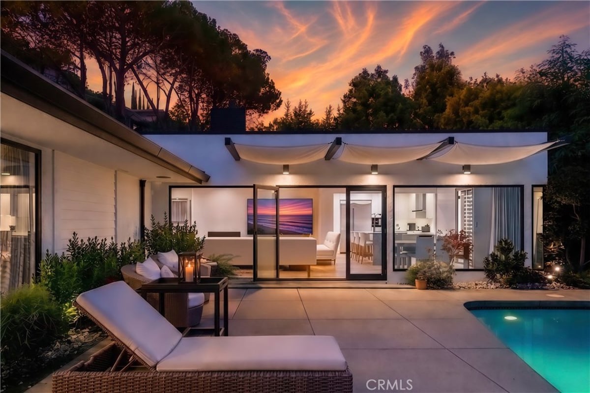9621 Cedarbrook, Beverly Hills, CA 90210 — photo 1 of 39