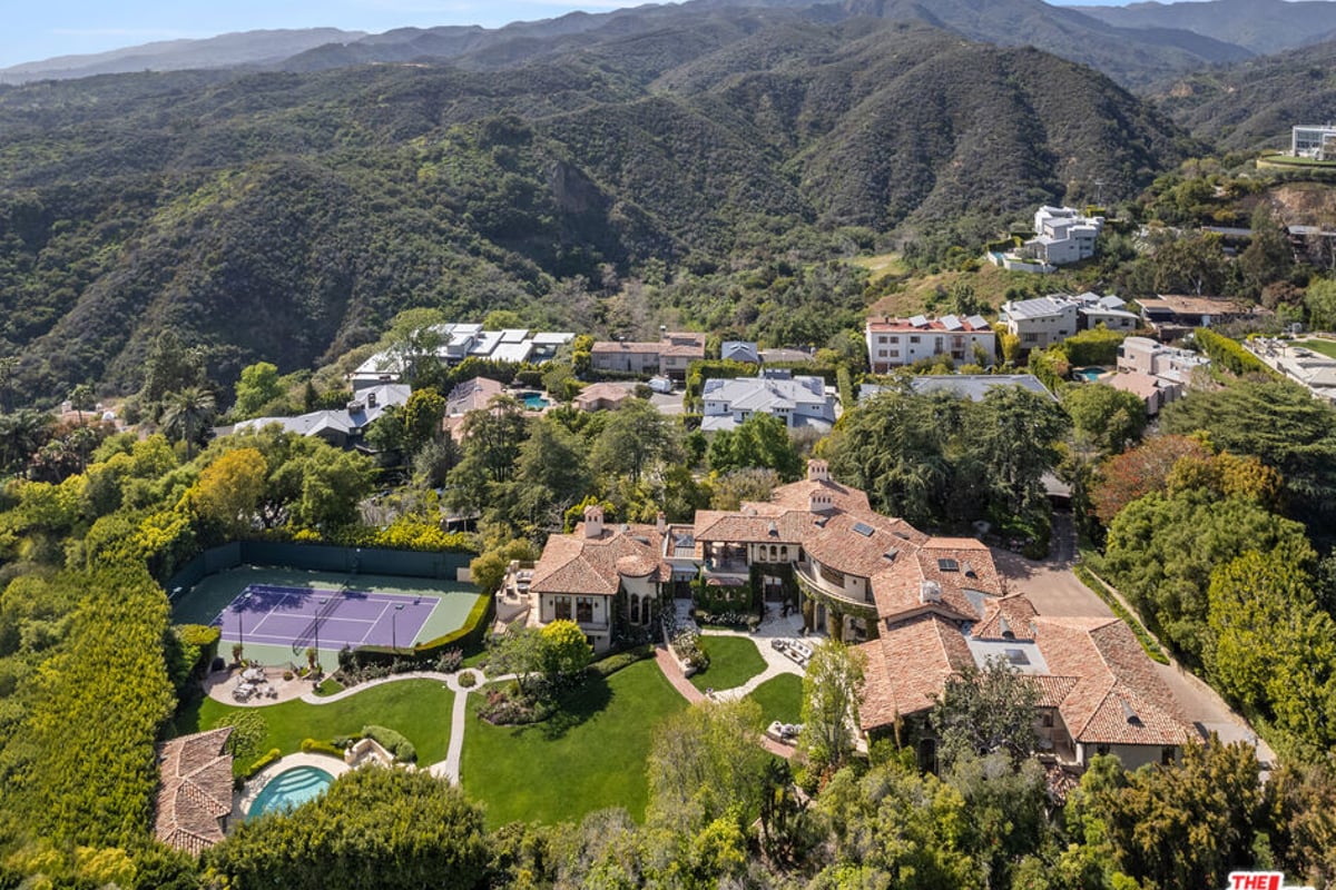1550 Amalfi Drive, Pacific Palisades, CA 90272 — photo 1 of 49