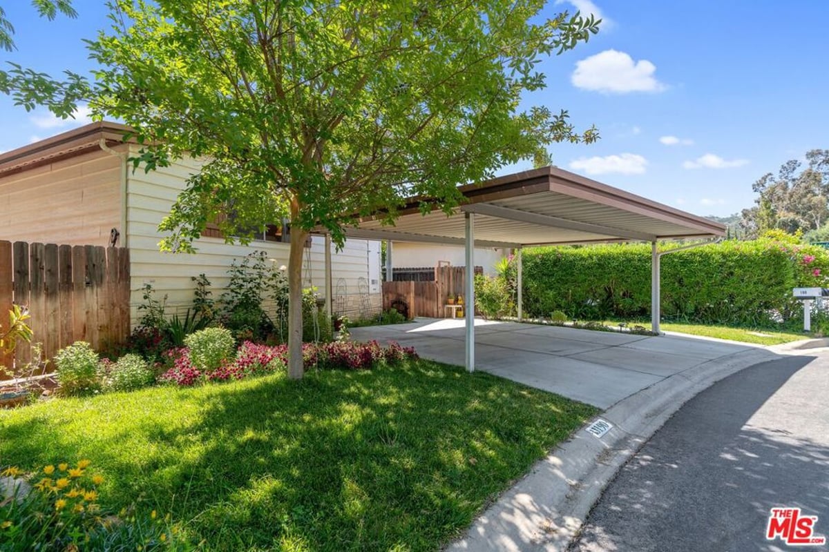 23777 Mulholland Highway 190, Calabasas, CA 91302 — photo 1 of 35
