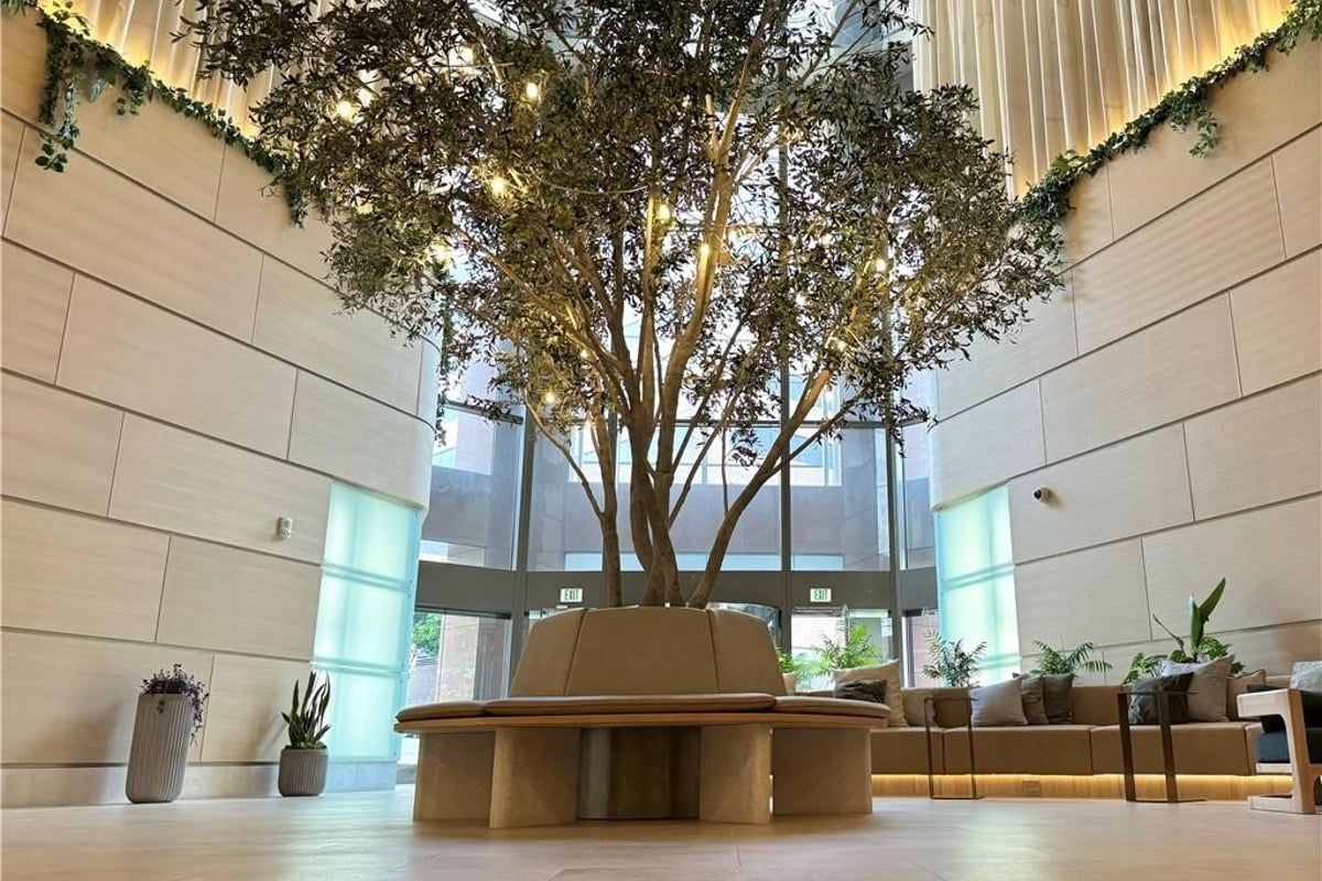 1100 Wilshire 2707, Los Angeles, CA 90017 — photo 1 of 26