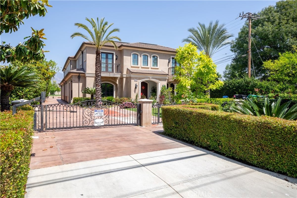 481 W Live Oak Avenue, Arcadia, CA 91007 — photo 1 of 75