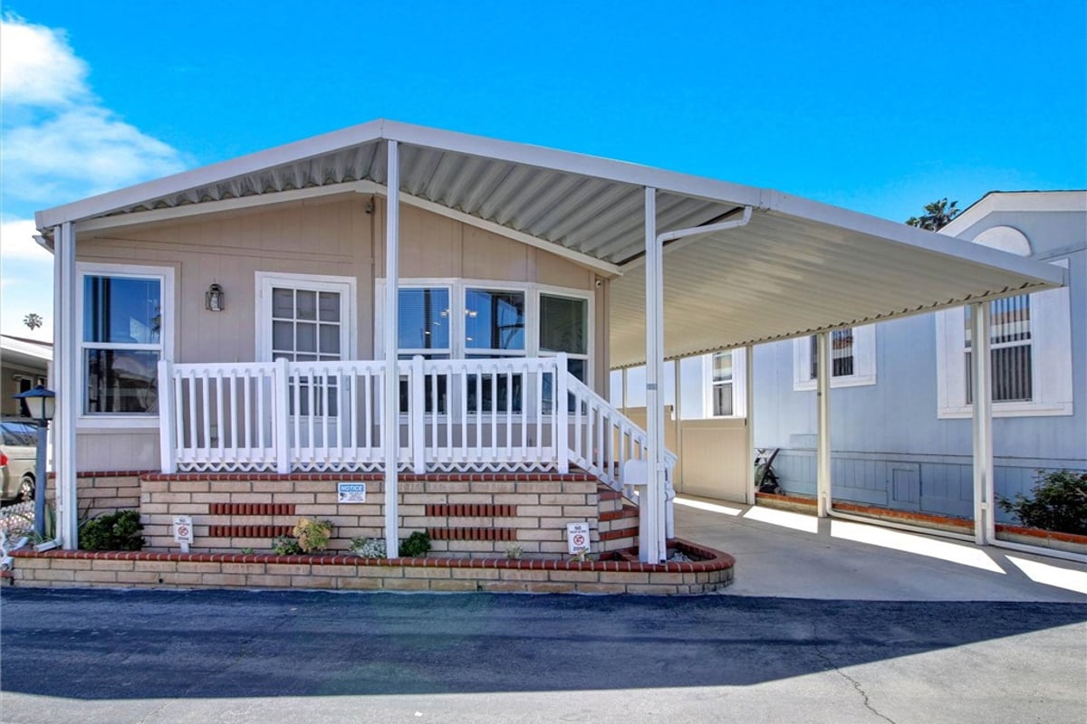 2550 Pacific Coast Highway 51, Torrance, CA 90505 — photo 1 of 48