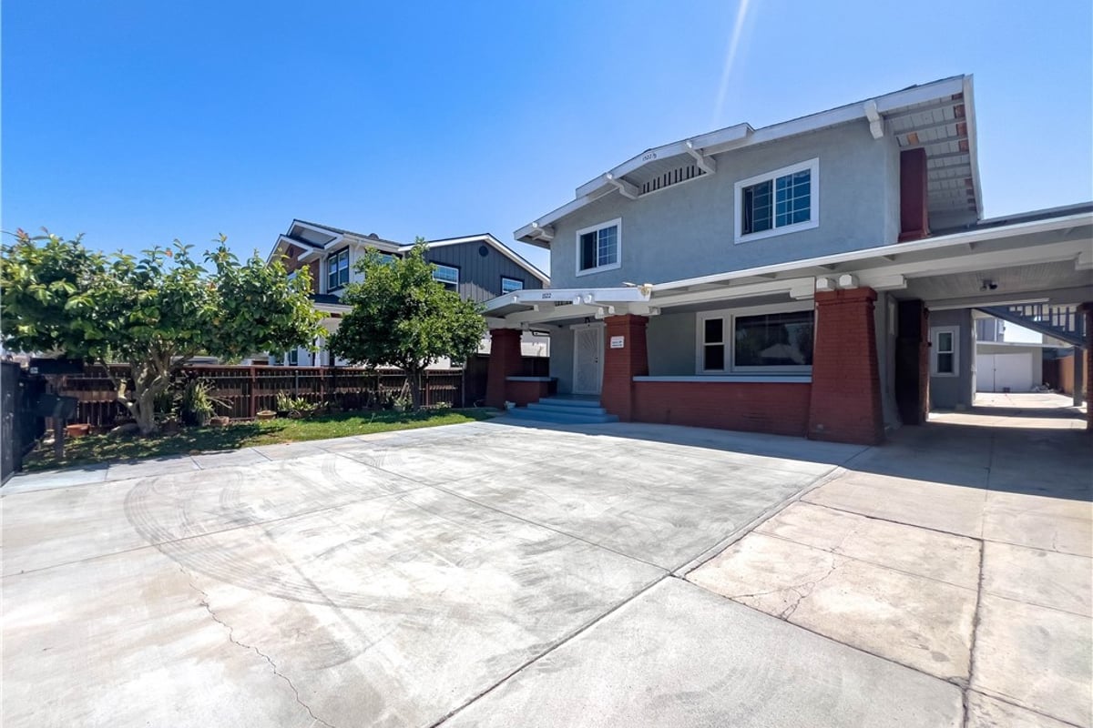1522 5th Avenue, Los Angeles, CA 90019 — photo 1 of 25