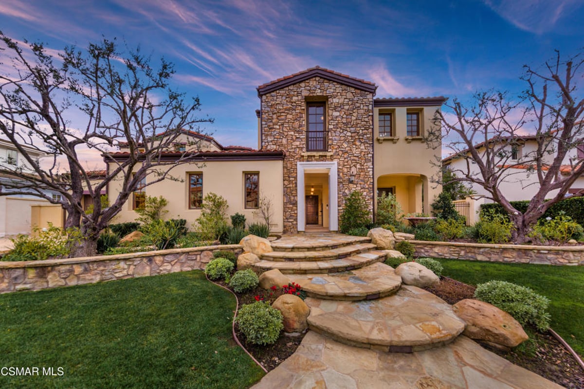 25480 Prado De Oro, Calabasas, CA 91302 — photo 1 of 63