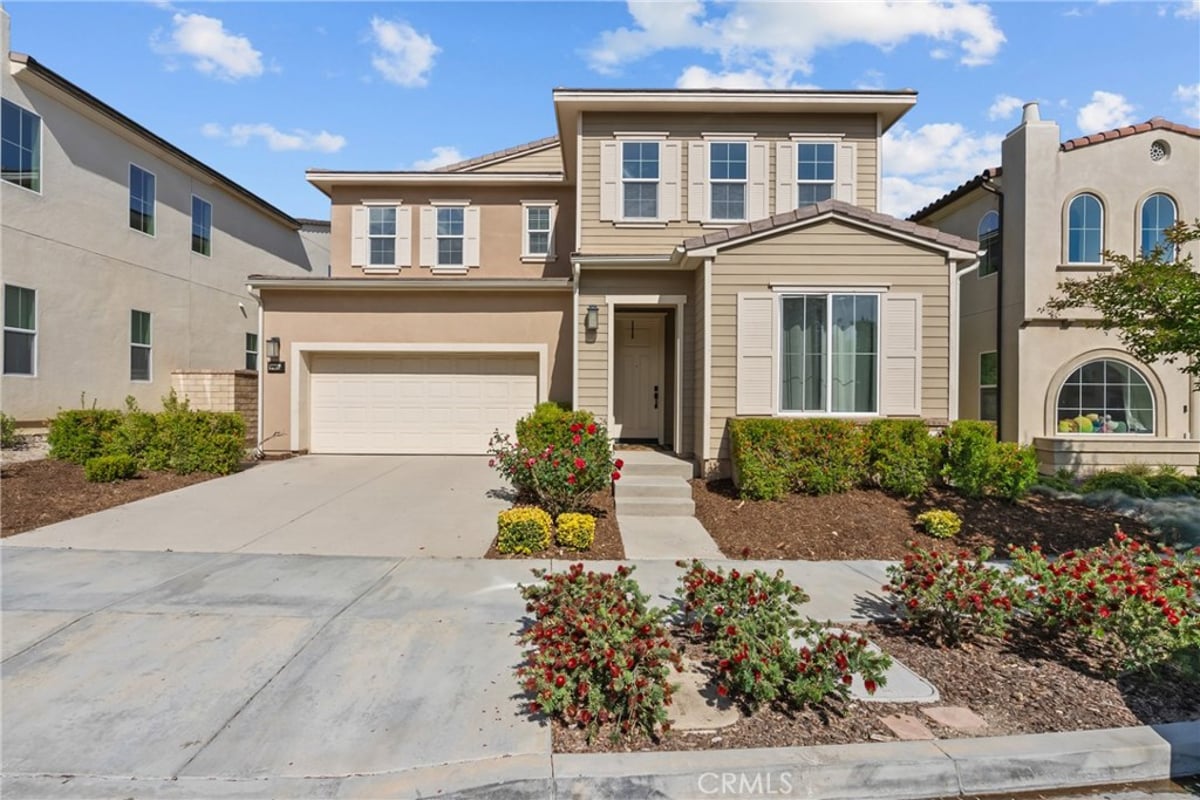 27624 Solana, Saugus, CA 91350 — photo 1 of 66