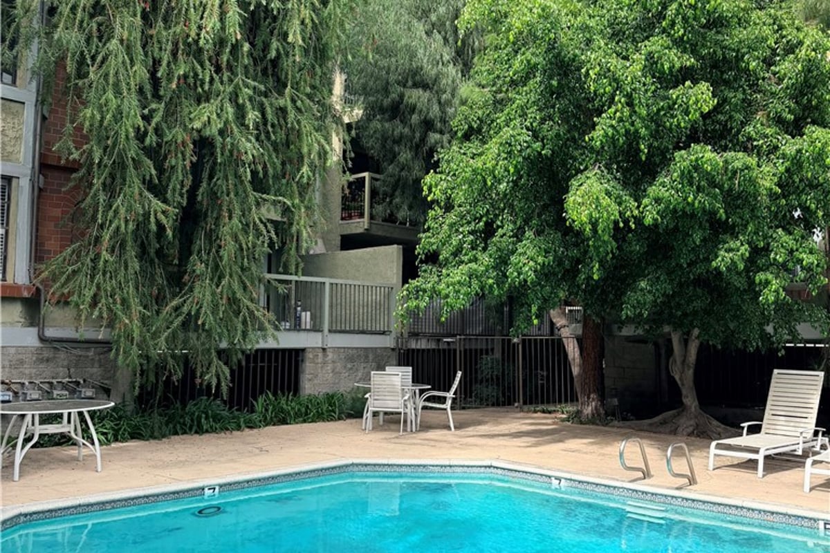 18324 Clark Street 120, Tarzana, CA 91356 — photo 1 of 20