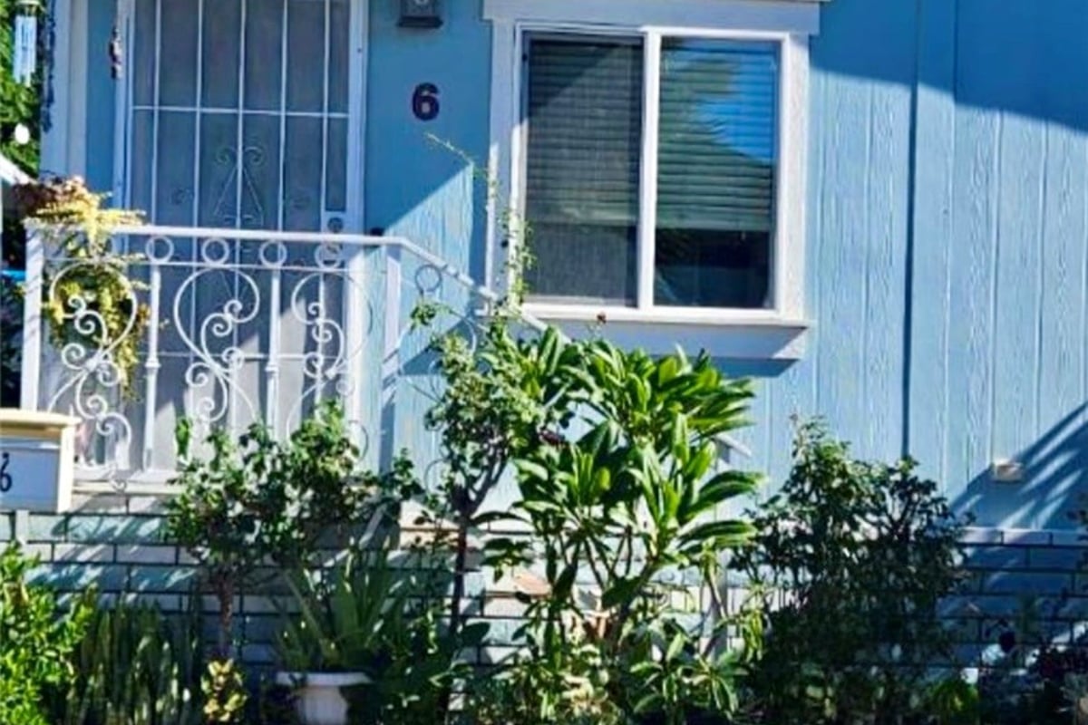 6545 Wilbur 6, Reseda, CA 91335 — photo 1 of 9