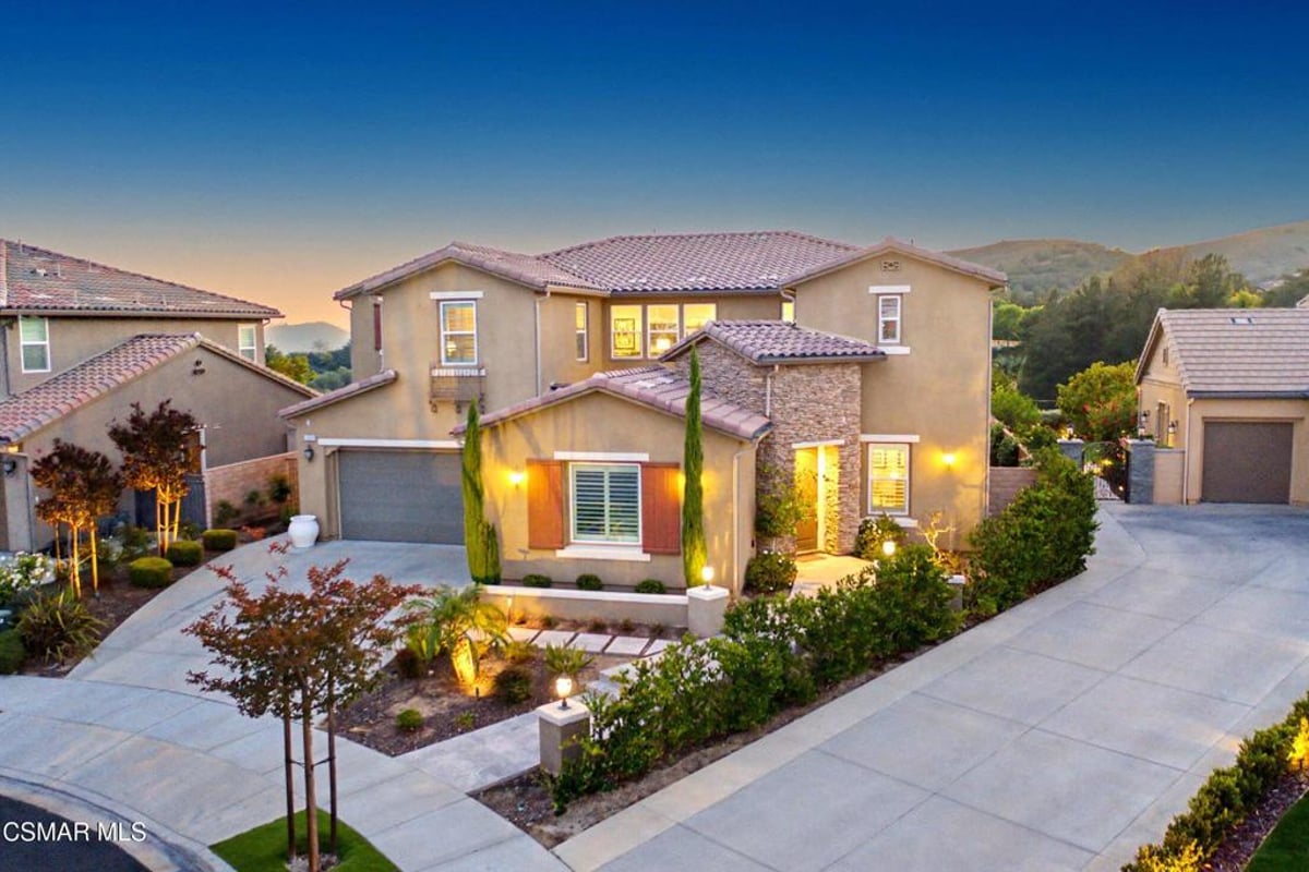 13093 Canyon Wren Court, Moorpark, CA 93021 — photo 1 of 82