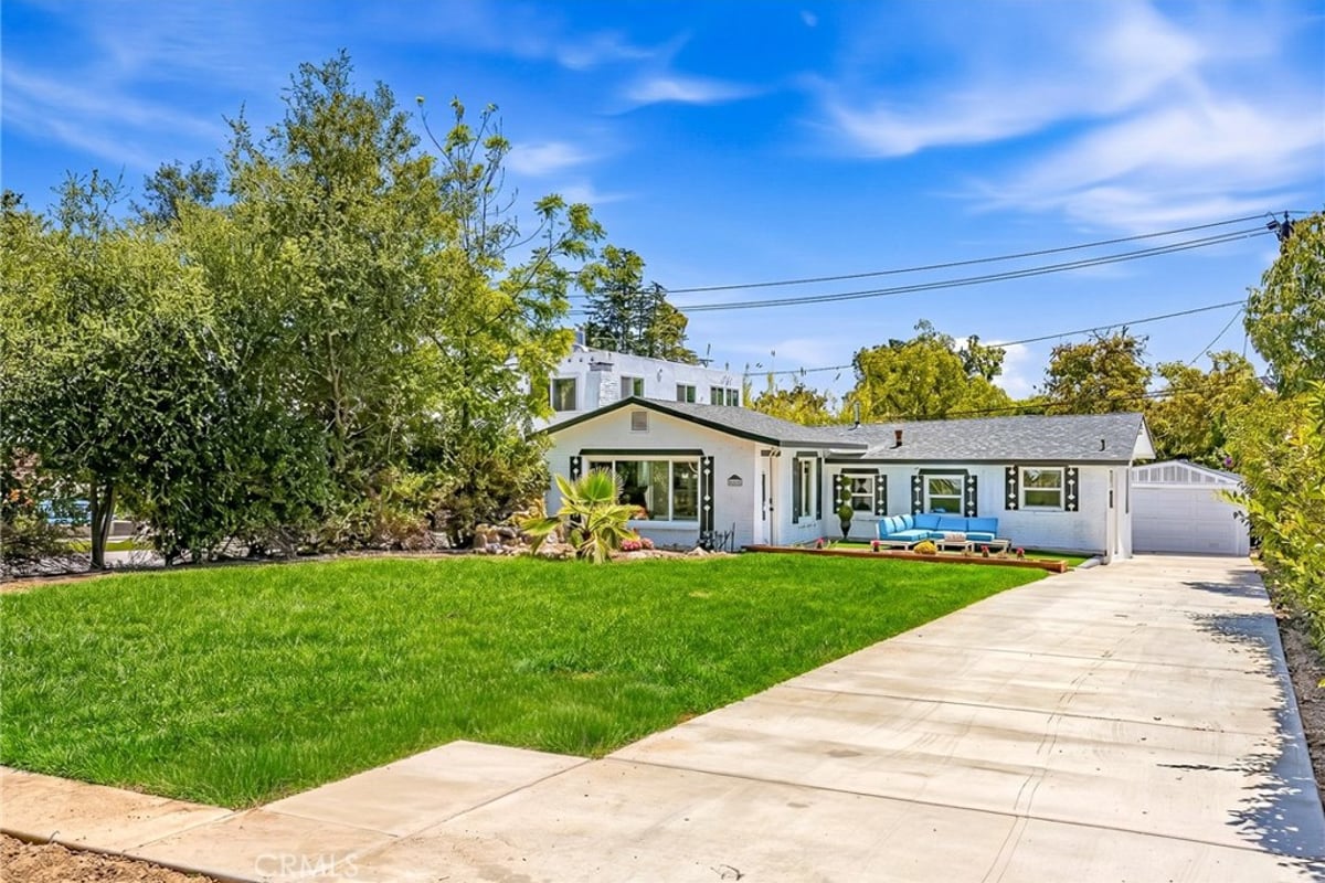 1280 E Woodbury, Pasadena, CA 91104 — photo 1 of 40