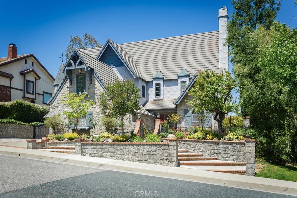 24537 Peachland Avenue, Newhall, CA 91321 — photo 1 of 48