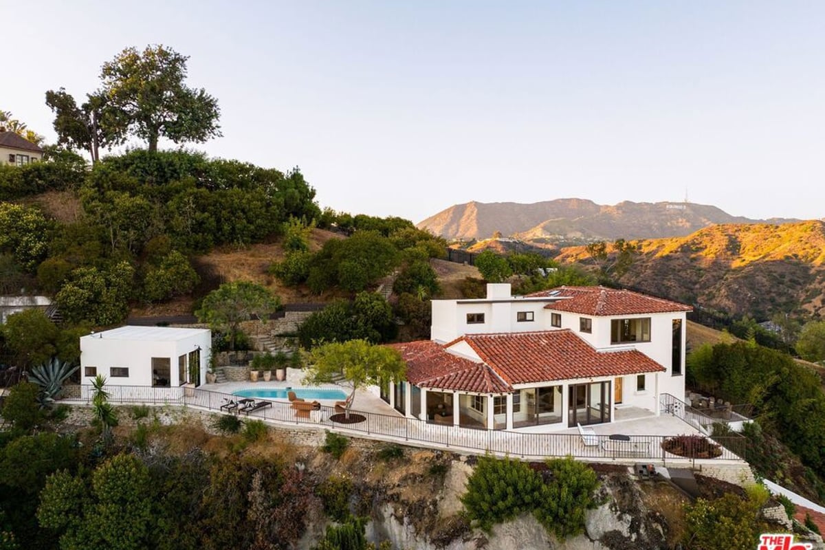 6911 Los Tilos Road, Los Angeles, CA 90068 — photo 1 of 44