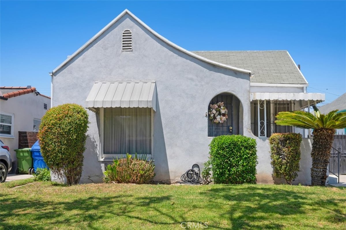 1847 W 68th, Los Angeles, CA 90047 — photo 1 of 22