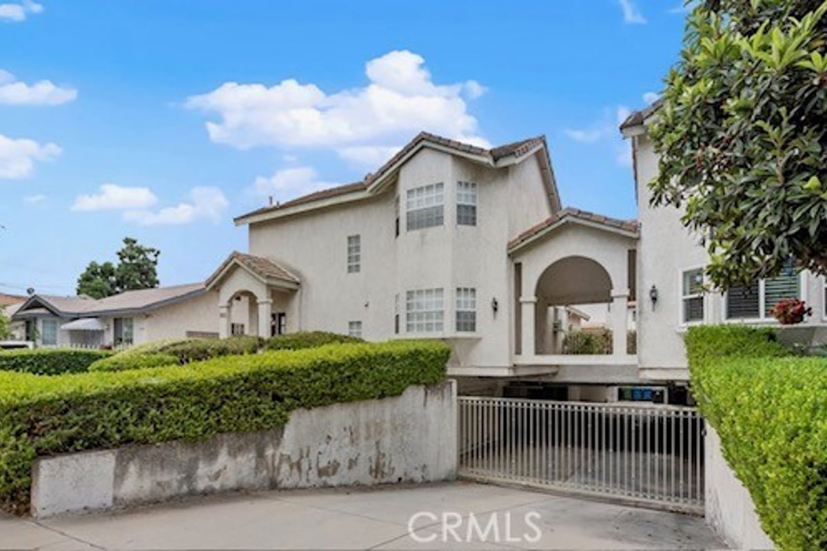 707 S Chapel Avenue, Alhambra, CA 91801 — photo 1 of 22