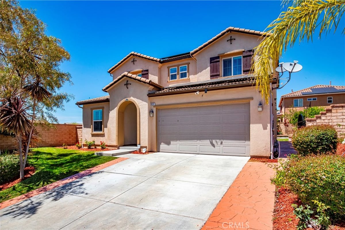 20251 Dorothy, Saugus, CA 91350 — photo 1 of 40