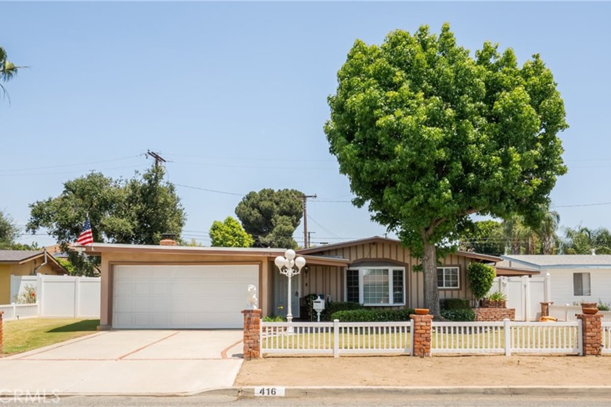 416 S Lowell Street, Covina, CA 91723 — photo 1 of 33
