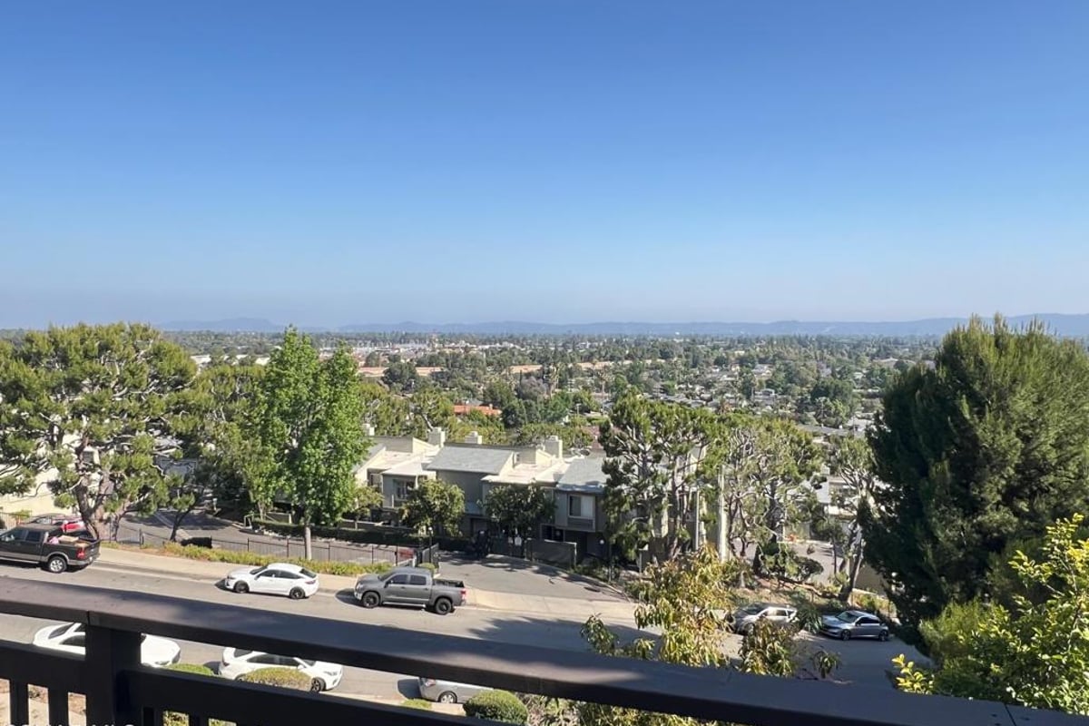 15652 Hillview Lane 17, Granada Hills, CA 91344 — photo 1 of 30