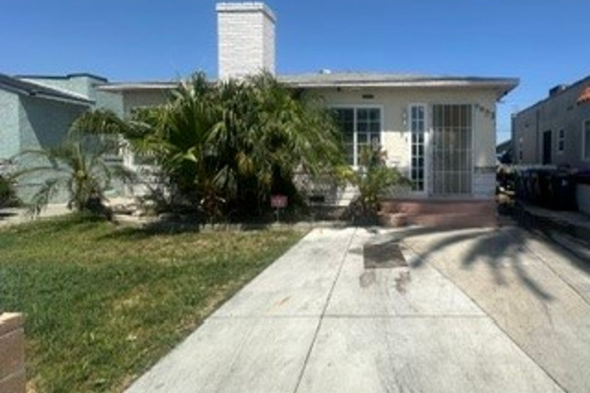 5832 Gaviota, Long Beach, CA 90805 — photo 1 of 1