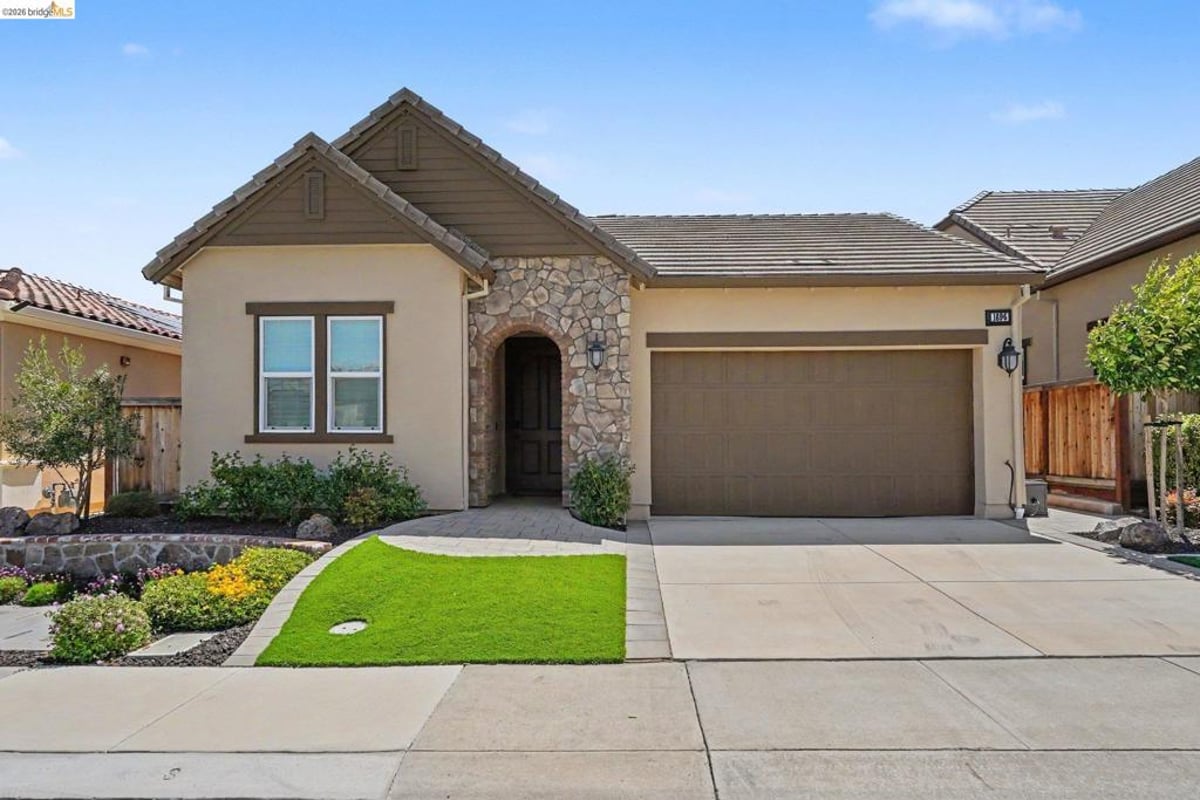 1696 Provence Ln, Brentwood, CA 94513 — photo 1 of 62