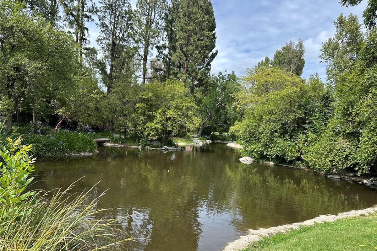 7050 Shoup 221, Canoga Park, CA 91303 — photo 1 of 53