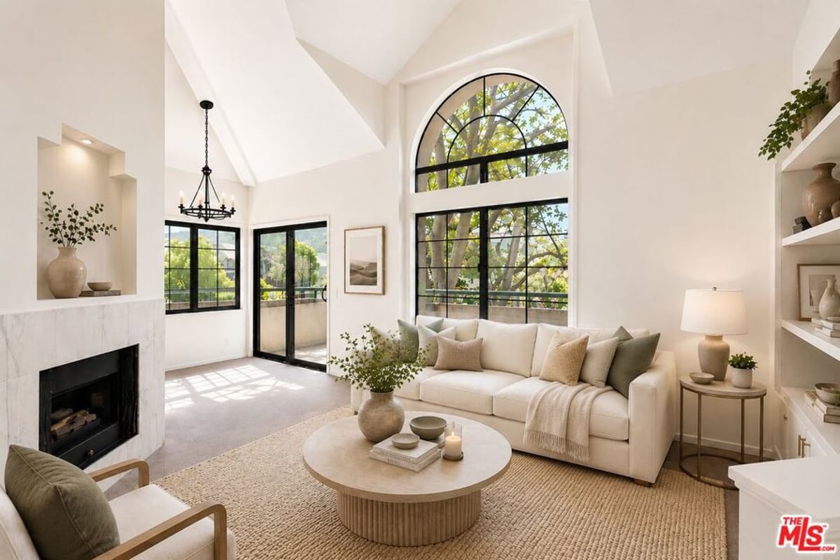 18129 Erik Court 328, Canyon Country, CA 91387 — photo 1 of 32