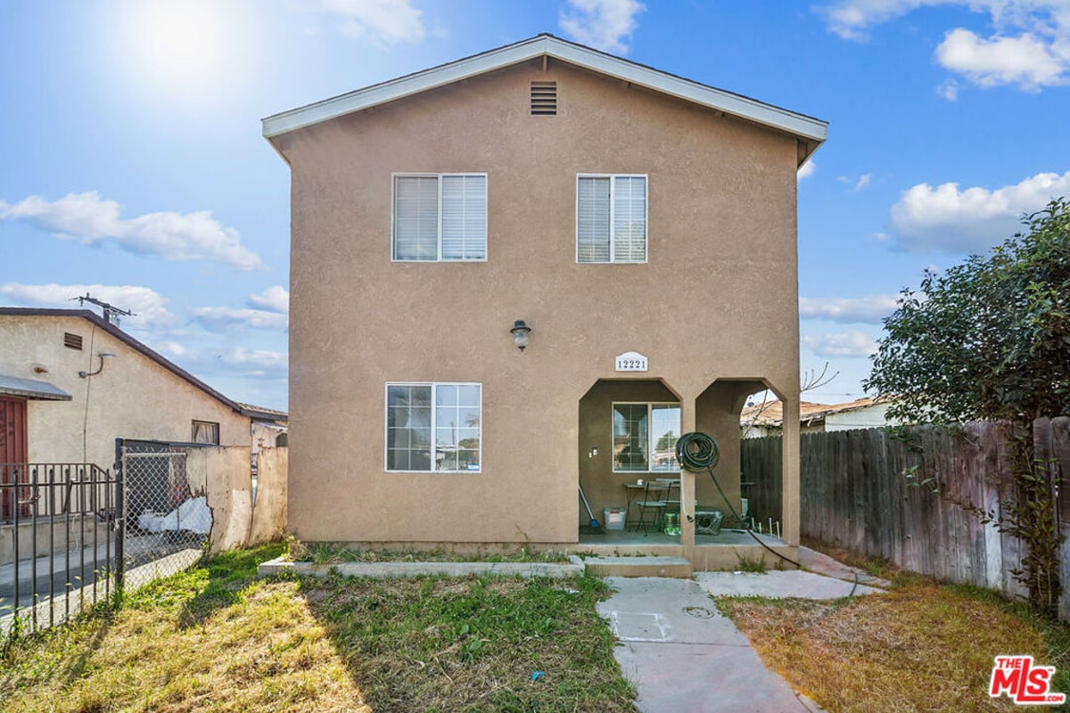 12221 Athens Way, Los Angeles, CA 90061 — photo 1 of 8