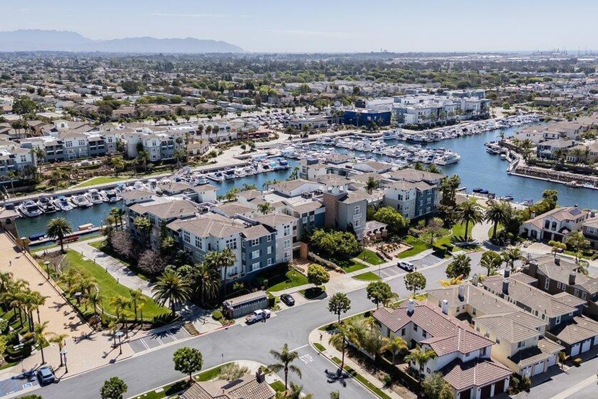 1502 Seabridge Lane, Oxnard, CA 93035 — photo 1 of 22