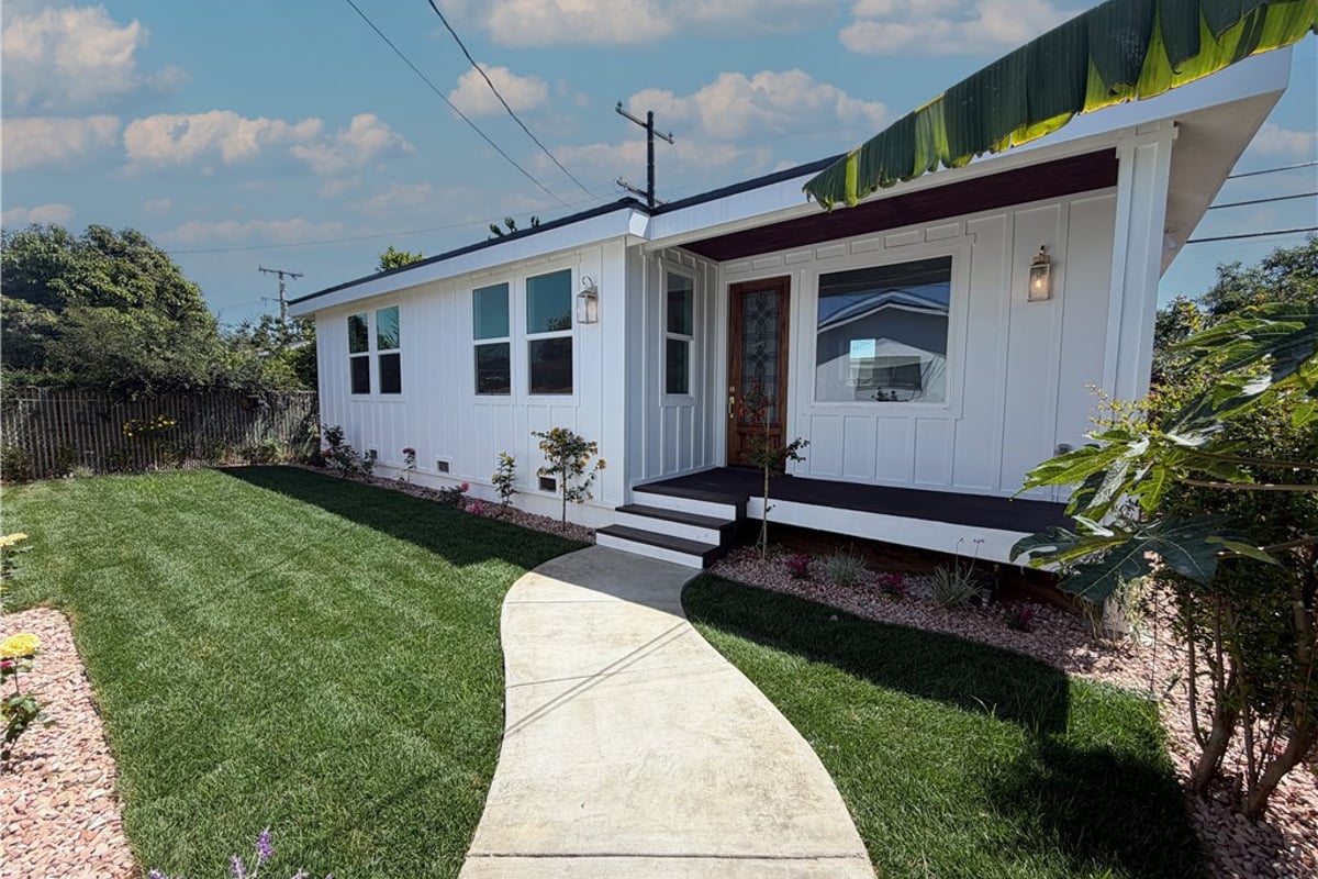 10938 Bexley Dr, Whittier, CA 90606 — photo 1 of 59
